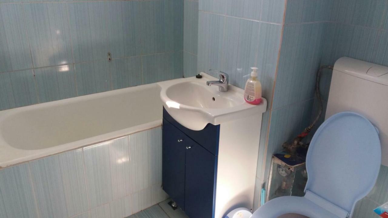 Apartament Cu 2 Camere Călimăneşti Buitenkant foto